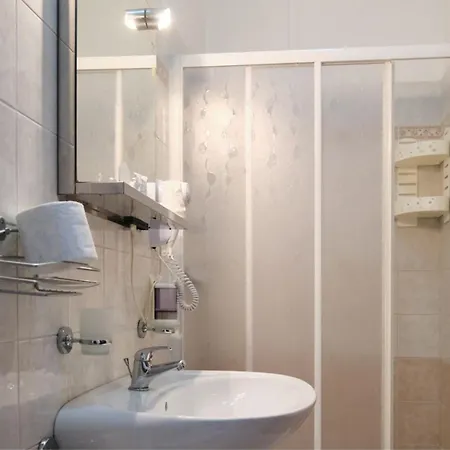 In Bb - Twin Or Double In A Lovely Bb In Porto Viro