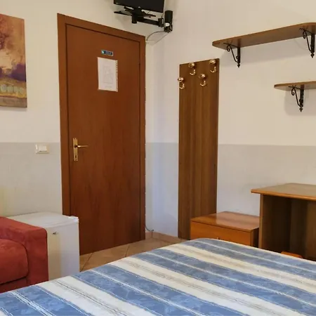 In Bb - Twin Or Double In A Lovely Bb In Guest house *