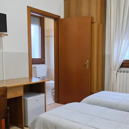 Guest house In Bb - Twin Or Double In A Lovely Bb In Porto Viro
