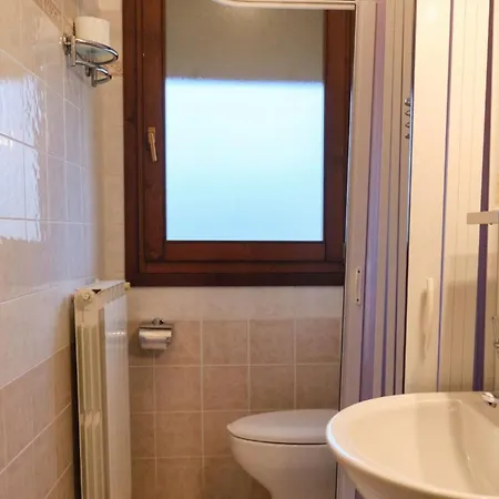 In Bb - Twin Or Double In A Lovely Bb In Guest house