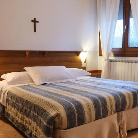 In Bb - Twin Or Double In A Lovely Bb In Guest house *